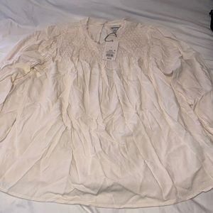 Off white long sleeve shirt